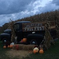 Smysers Richlawn Farms logo