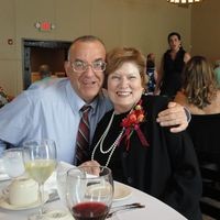 Kurtz Christmas Trees logo